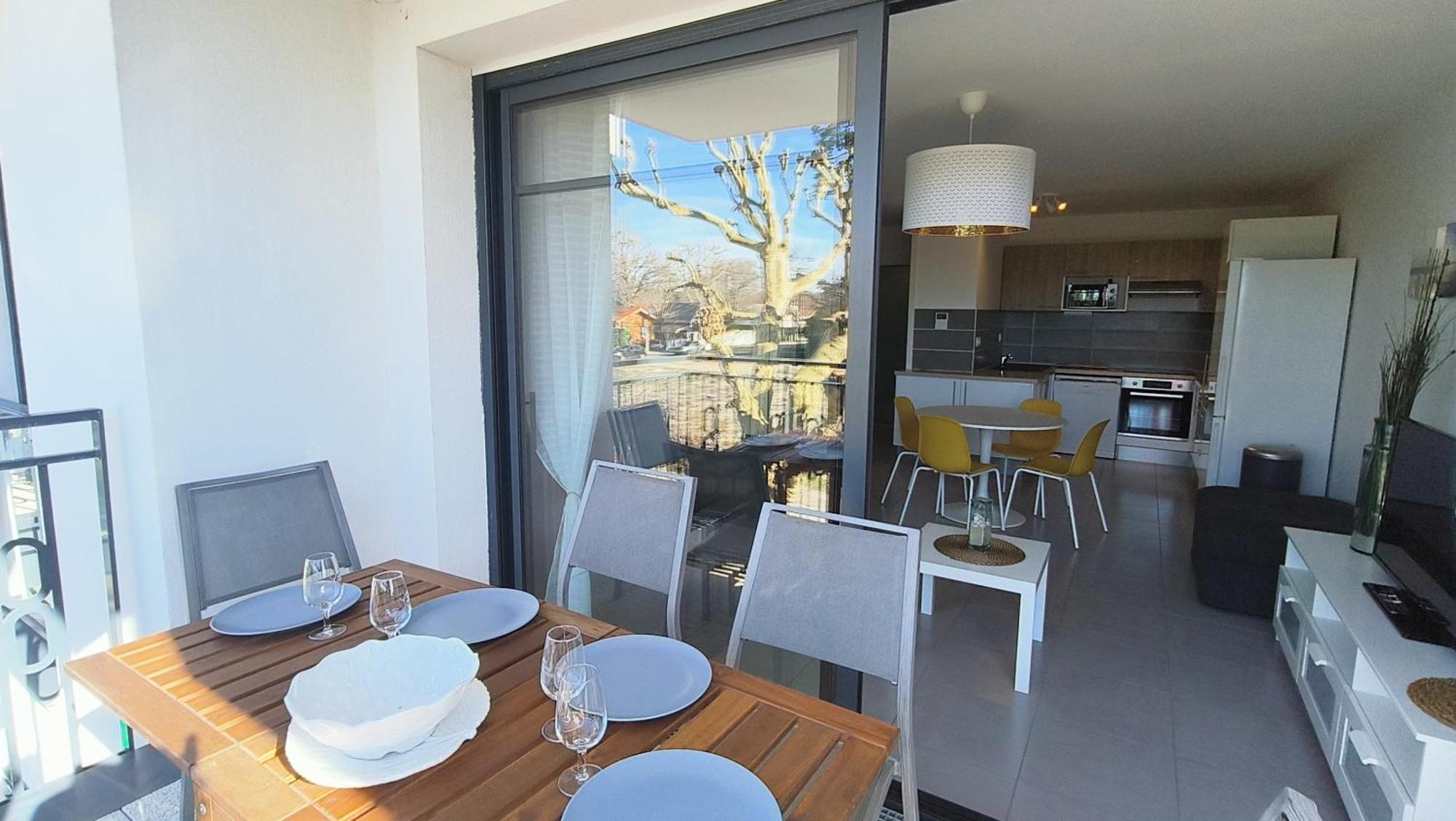 Apartment Le Novea Standing Pour 2 A 4 Personnes *